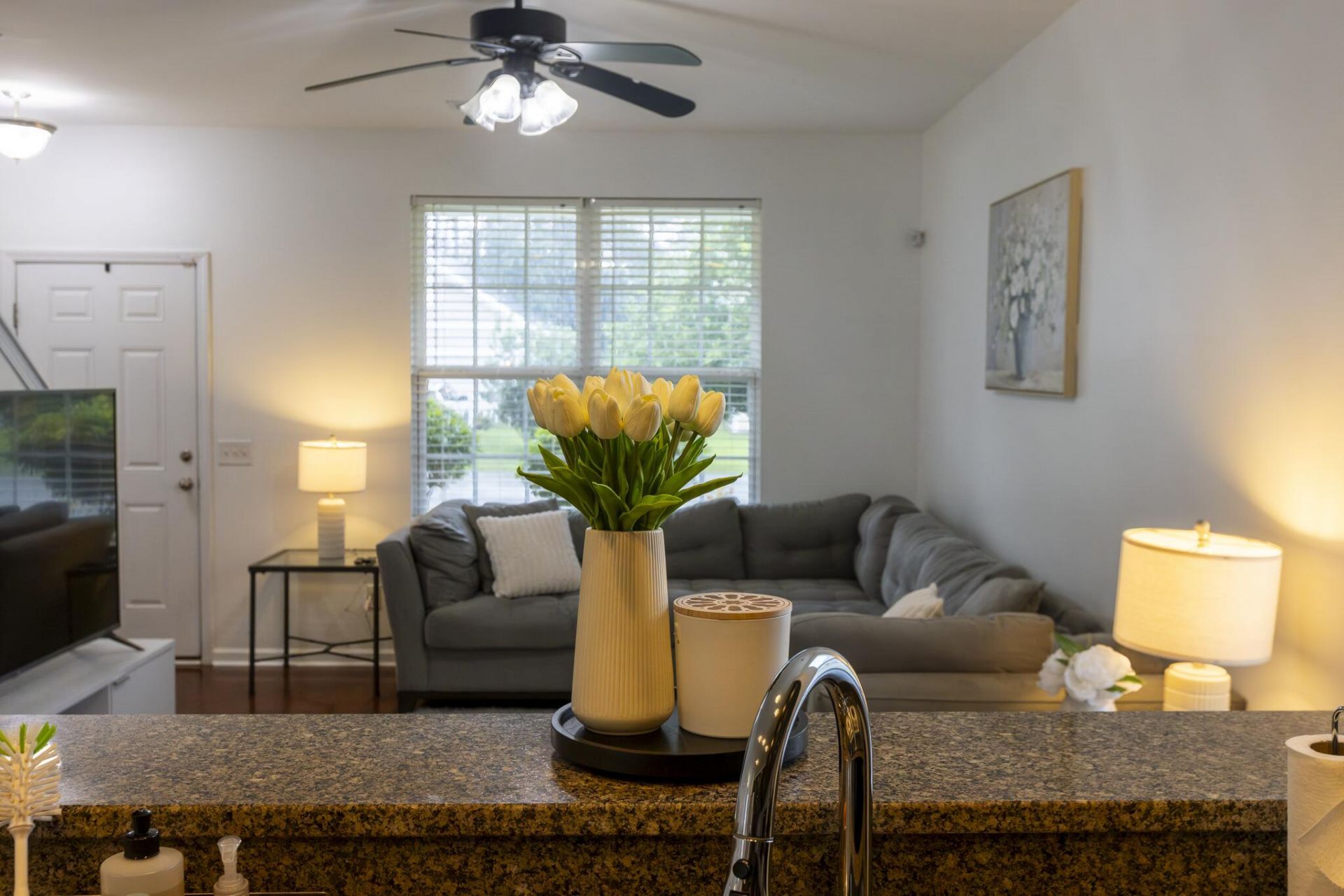 270 Oglethorpe Circle Photo 6