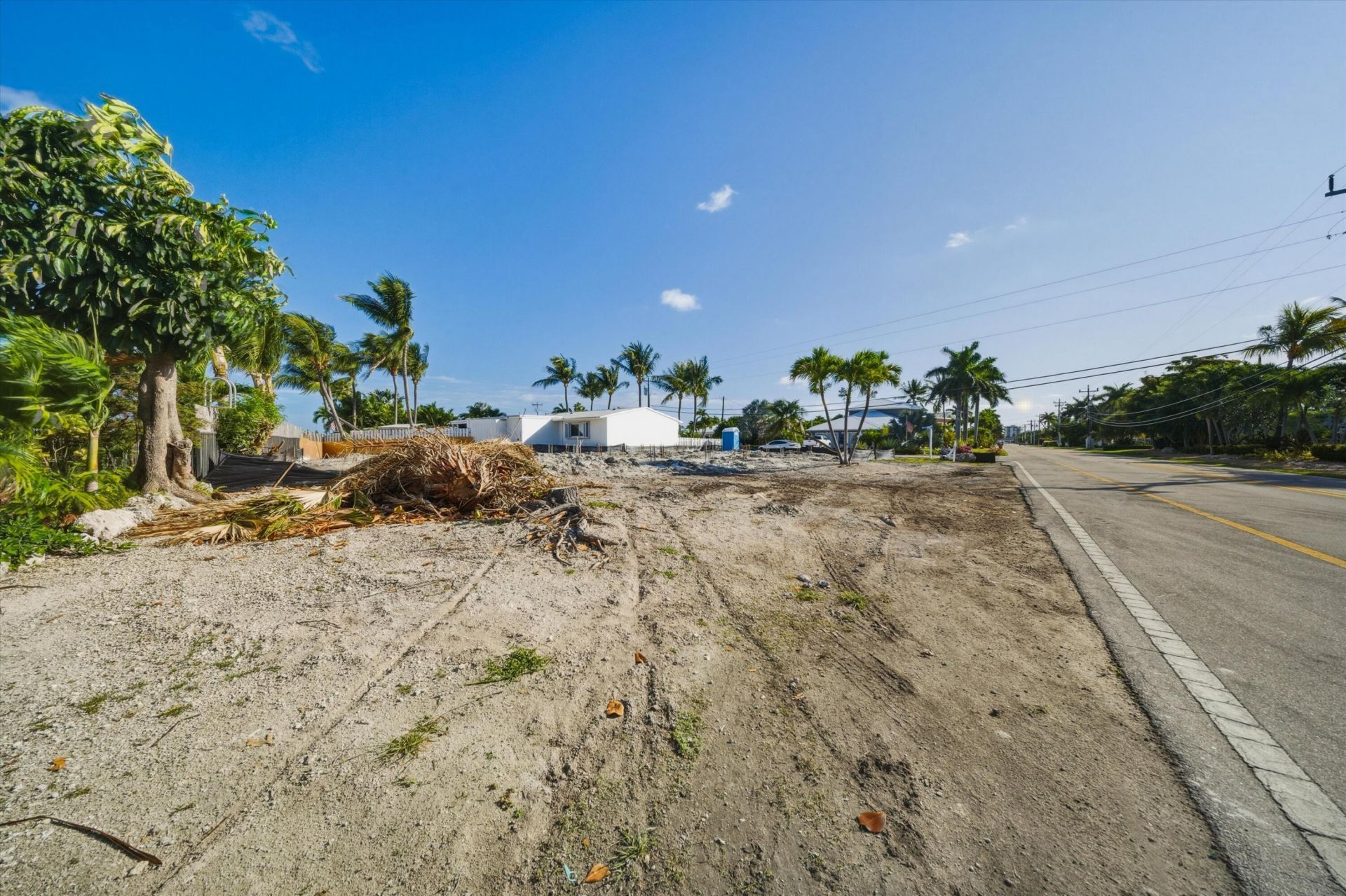 1000 W Ocean Drive, Key Colony, FL 33051 Photo