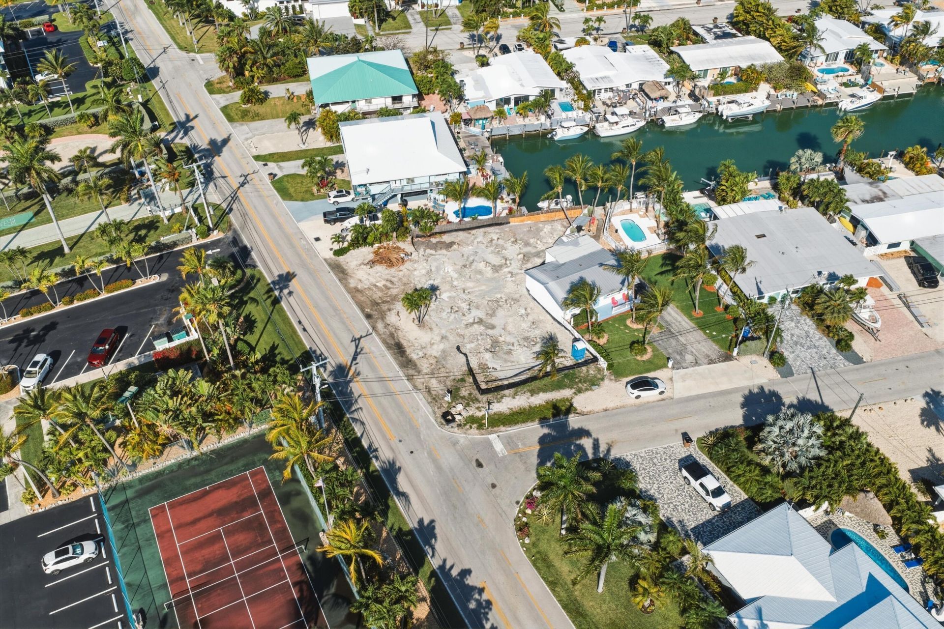 1000 W Ocean Drive, Key Colony, FL 33051 Photo