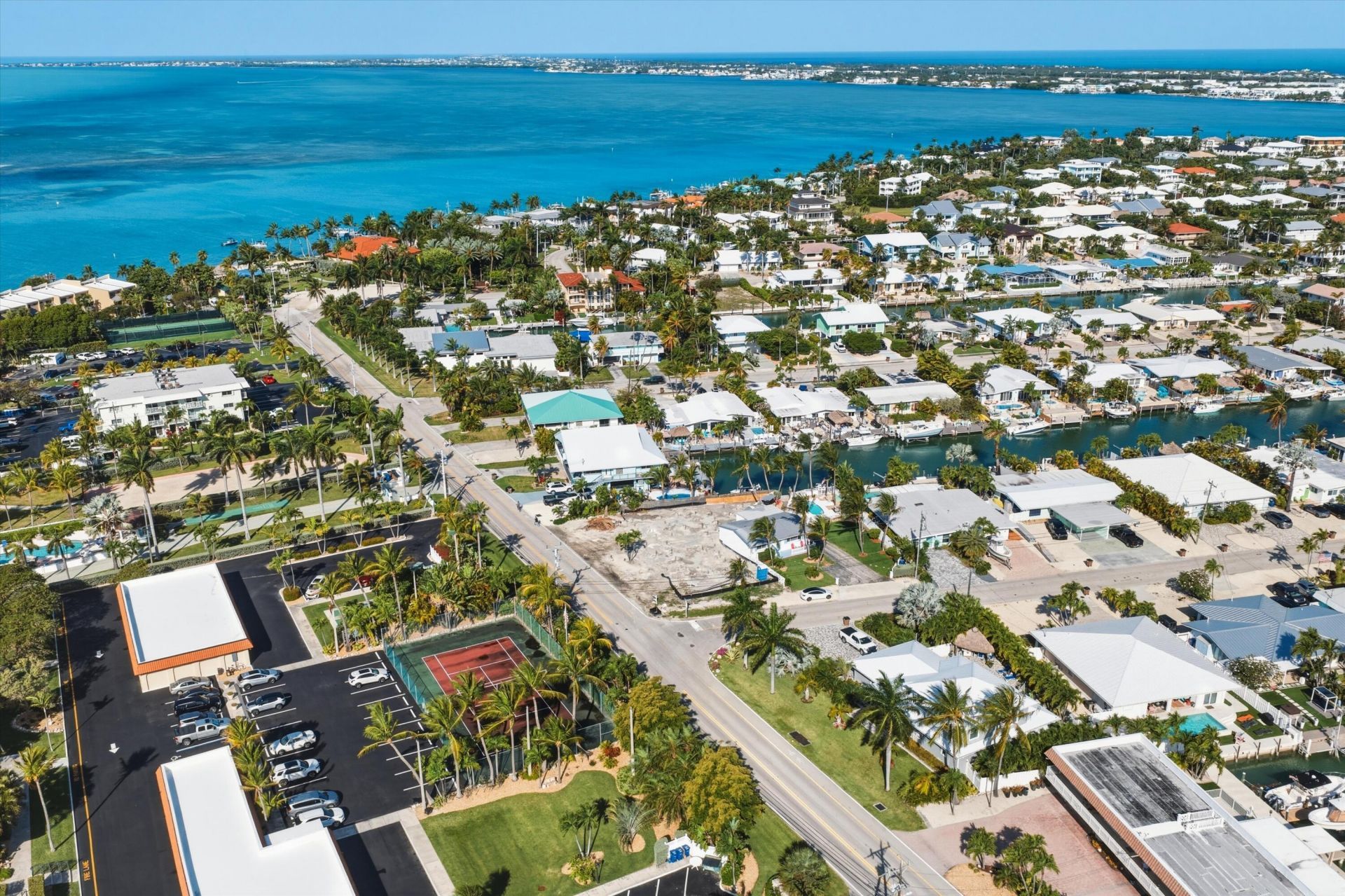 1000 W Ocean Drive, Key Colony, FL 33051 Photo