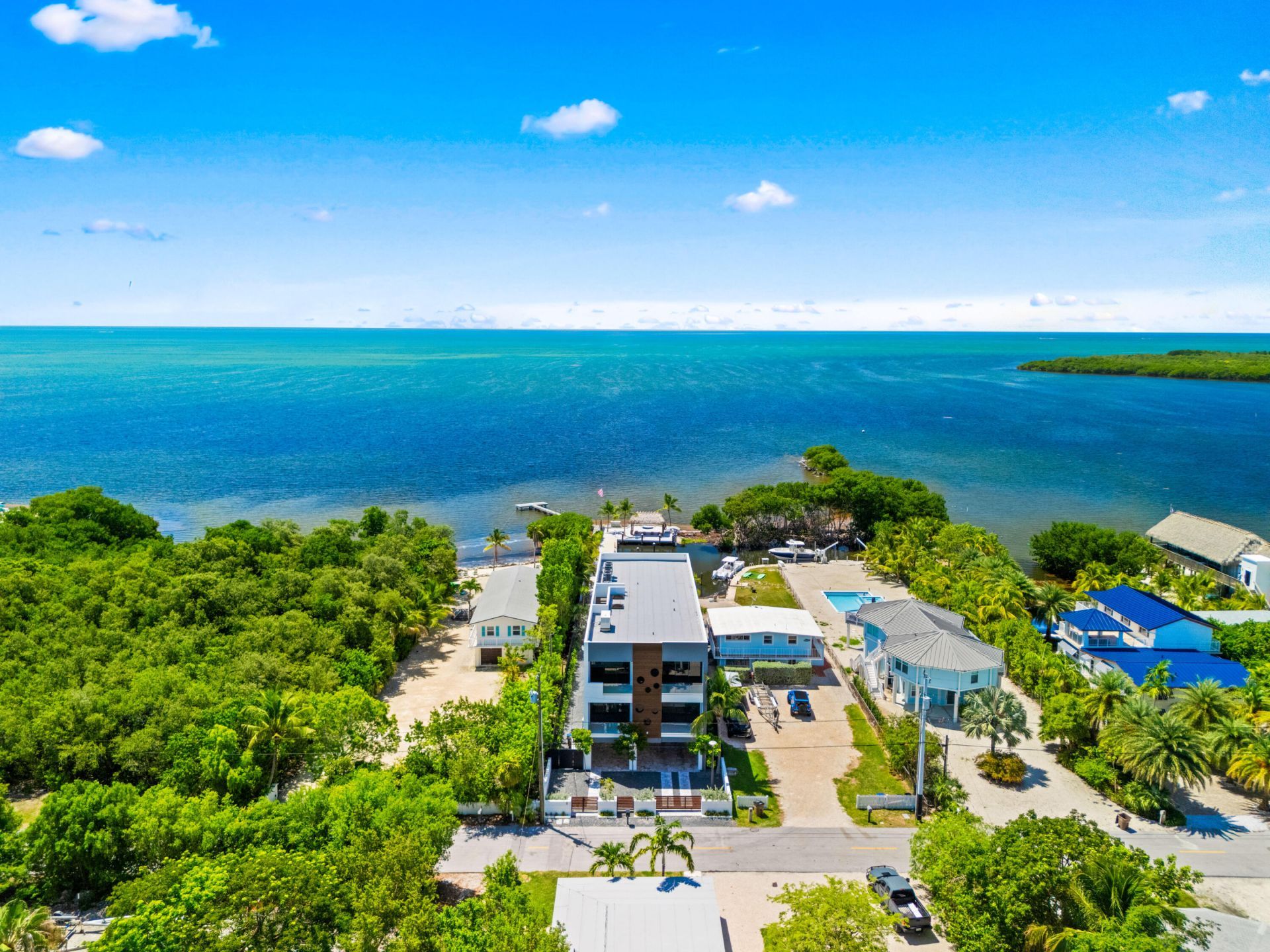 16 Seaside Avenue, Key Largo, FL 33037 Photo
