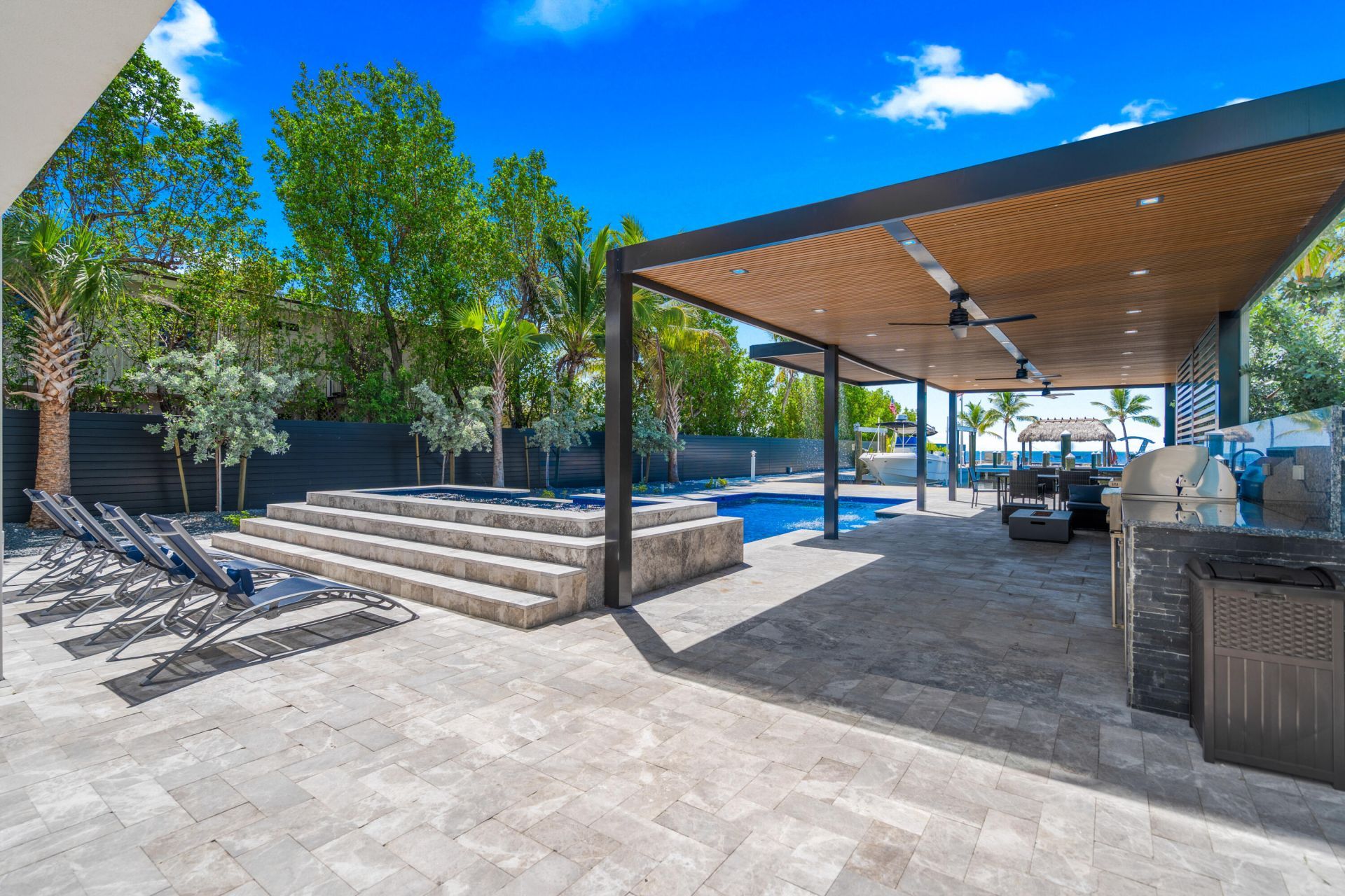 16 Seaside Avenue, Key Largo, FL 33037 Photo