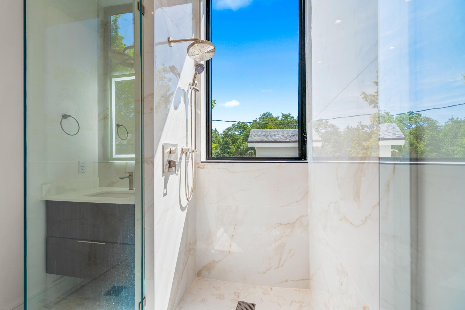 16 Seaside Avenue, Key Largo, FL 33037 Photo