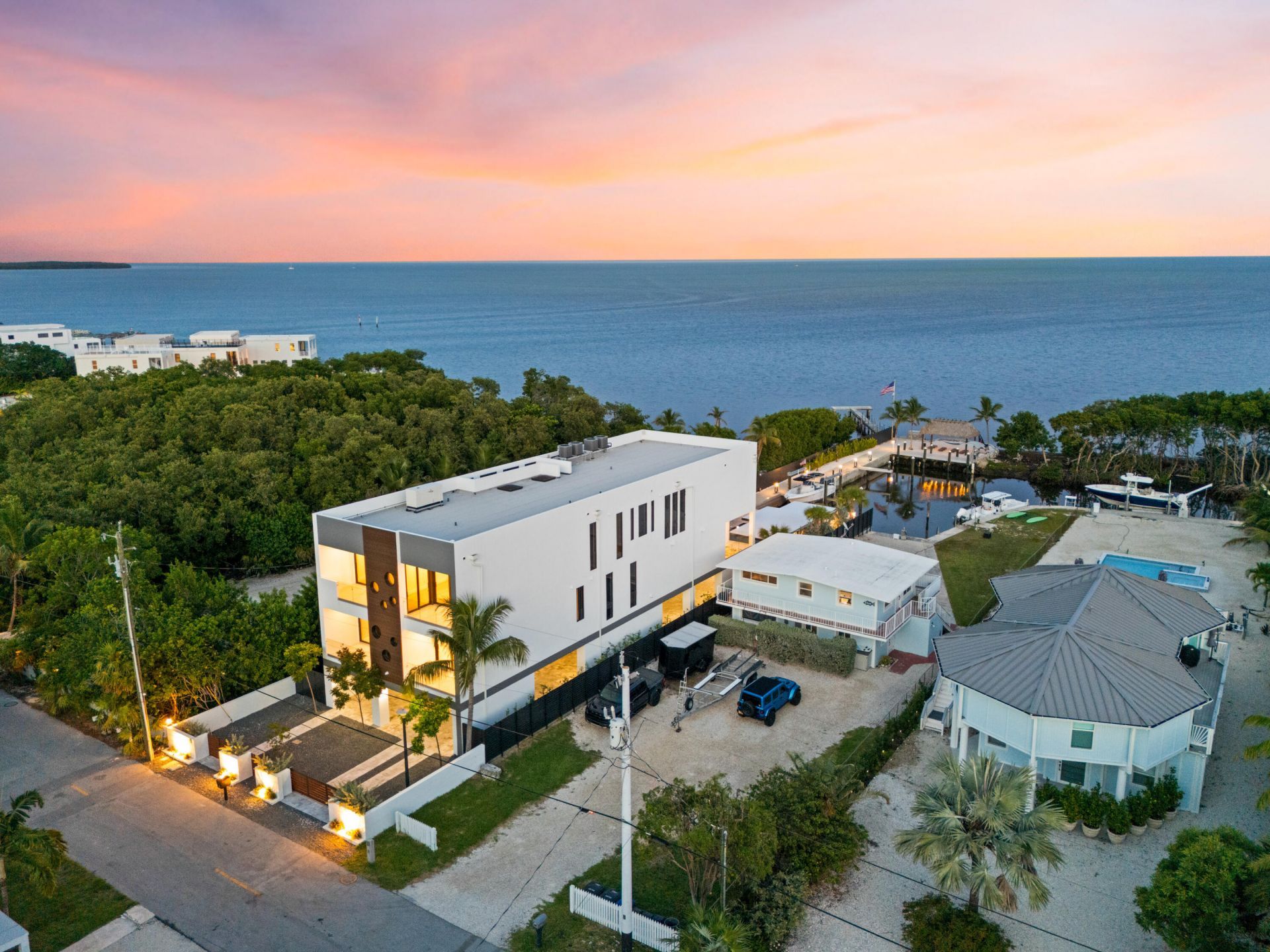 16 Seaside Avenue, Key Largo, FL 33037 Photo