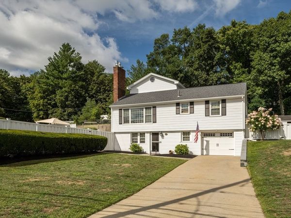 85 Farm Street, Wakefield, MA 01880