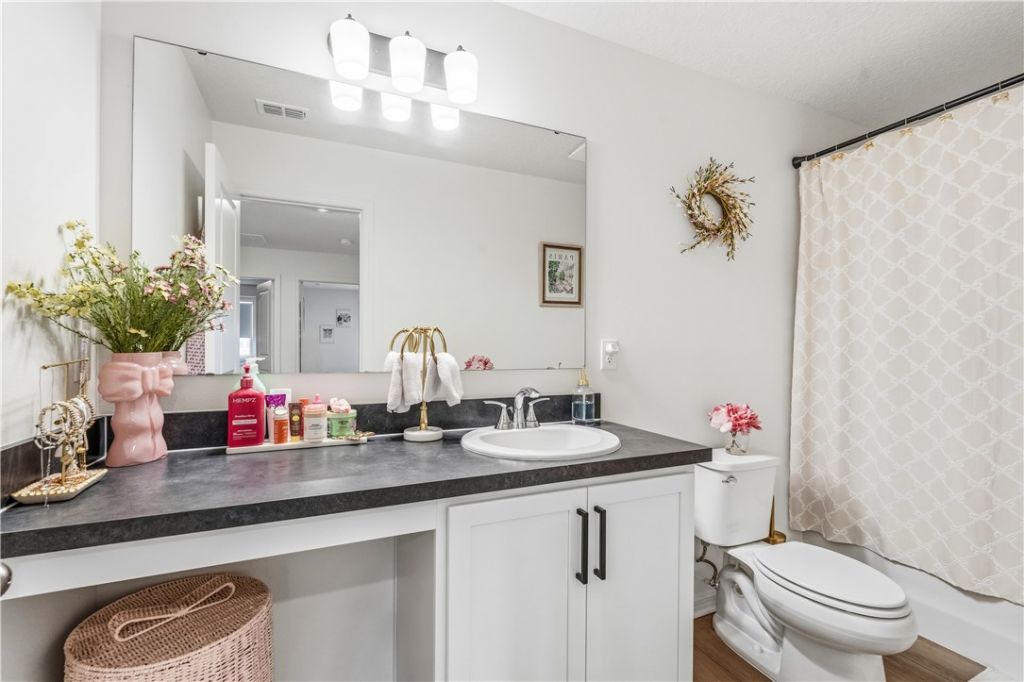 446 Glaspell Circle Se, Palm Bay, FL 32909 Photo