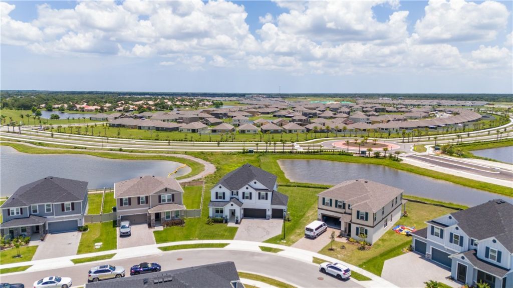 446 Glaspell Circle Se, Palm Bay, FL 32909 Photo