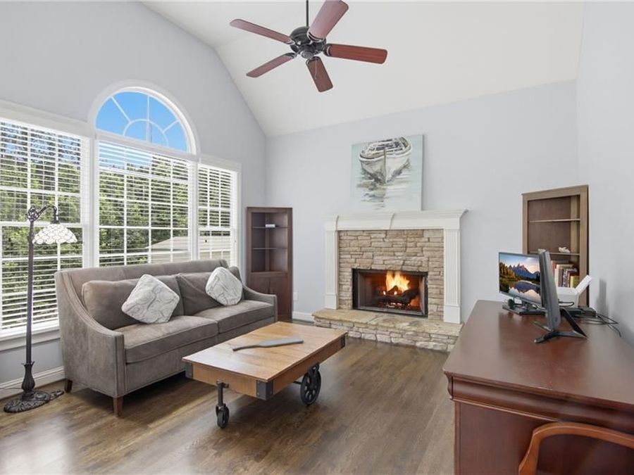 Property Image 28