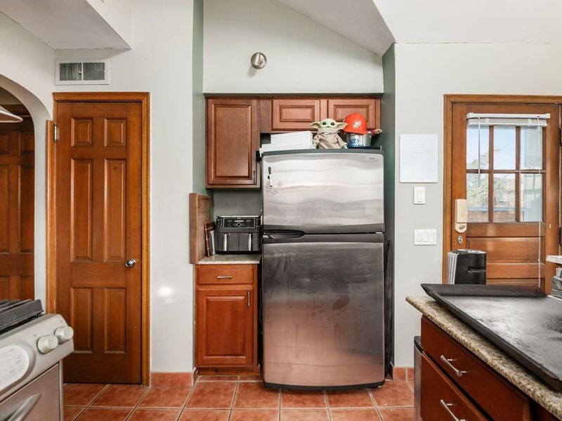 1810 Ashland Avenue, Columbus, OH 43212 Photo 45