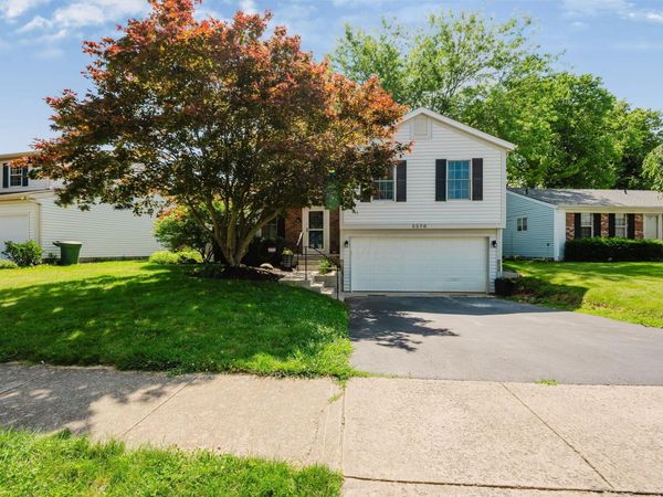 5570 Shannon Heights Boulevard , Dublin, OH 43016