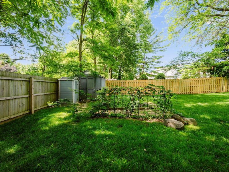 5570 Shannon Heights Boulevard, Dublin, OH 43016 Photo 45