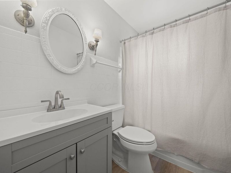 237 Maple Drive, Columbus, OH 43228 Photo 27