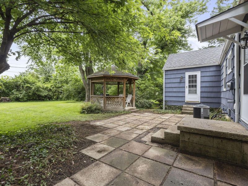 237 Maple Drive, Columbus, OH 43228 Photo 40