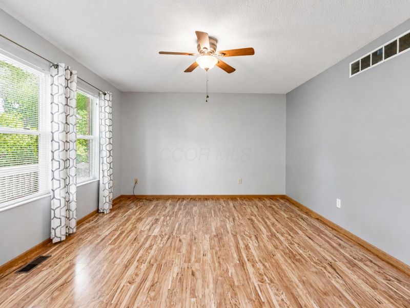 47 High Street, Delaware, OH 43015 Photo 7