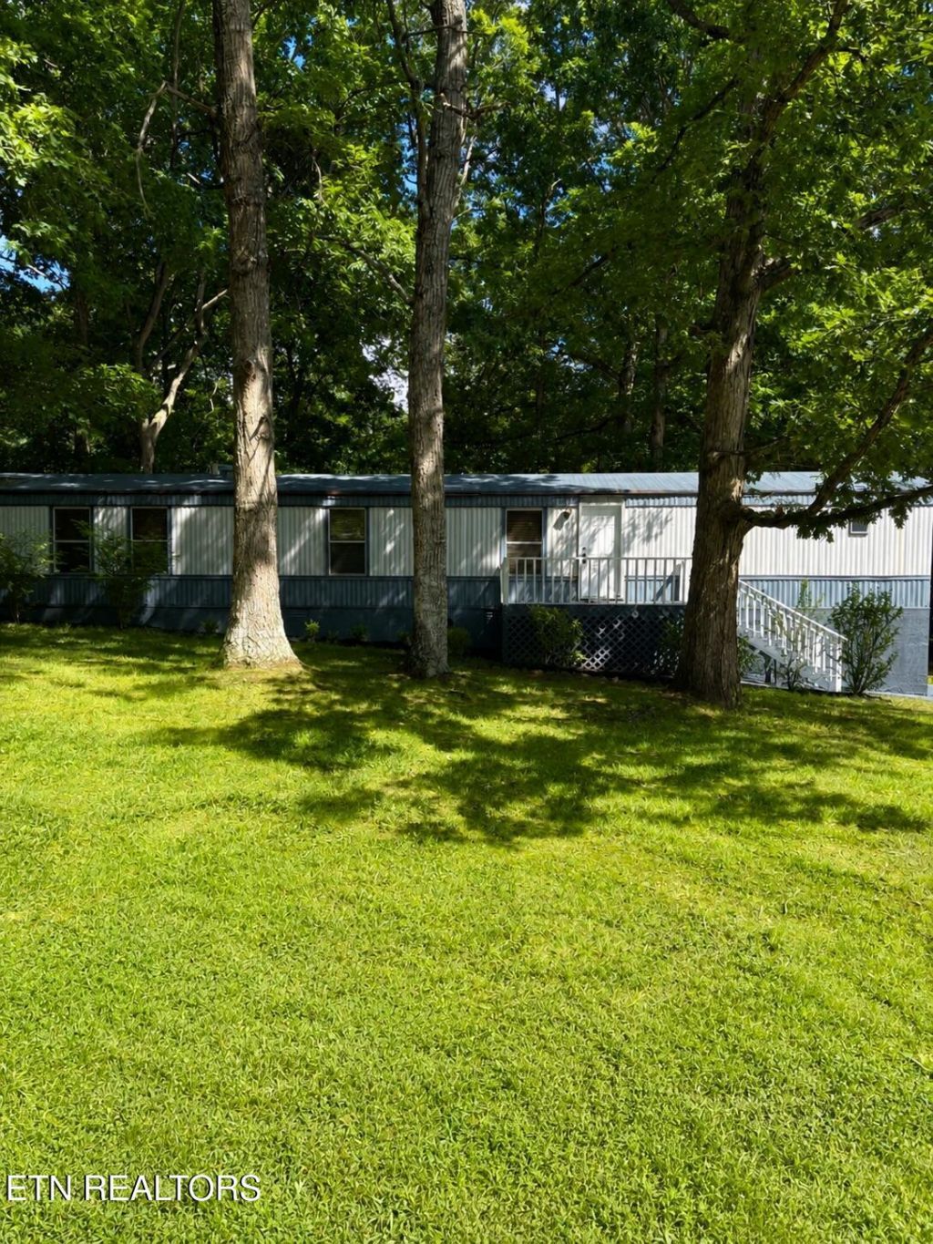 254 Dartmoor Drive, Crossville, TN 38558 Main Photo