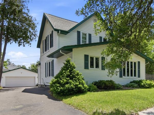28 W Stout Street, Rice Lake, WI 54868