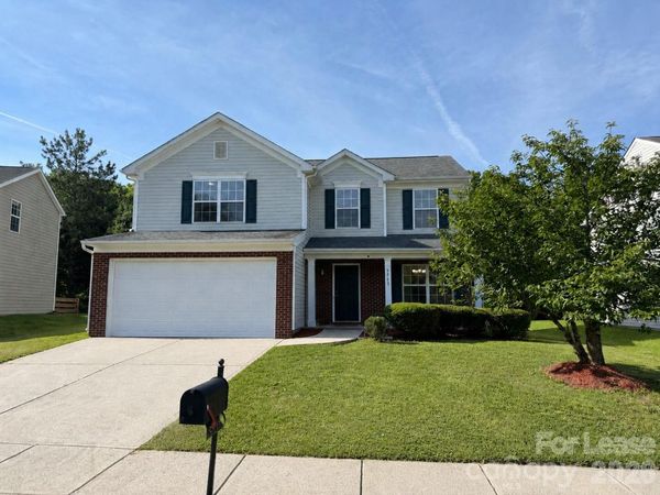 5103 Stowe Derby Drive , Charlotte, NC 28278