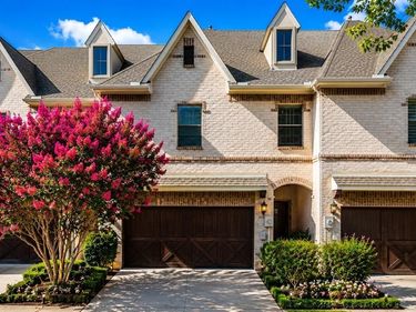 8813 Tudor Place, Dallas, TX 75228
