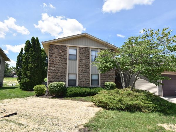 1285 Bamburg Court , Unit D, Hanover Park, IL 60133