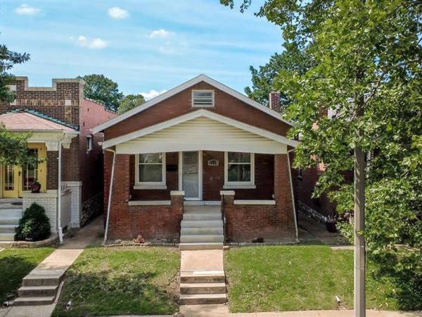 5218 Lisette Avenue, St Louis, MO 63109