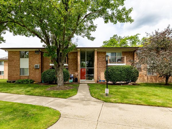 1213 Island Drive, Unit 101, Ann Arbor, MI 48105