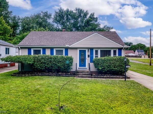 4690 W 11th Street , Cleveland, OH 44109