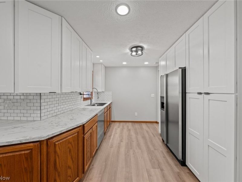 4690 W 11th Street, Cleveland, OH 44109 Photo 10