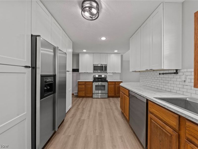 4690 W 11th Street, Cleveland, OH 44109 Photo 12