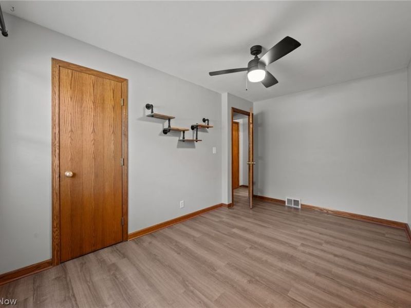 4690 W 11th Street, Cleveland, OH 44109 Photo 24
