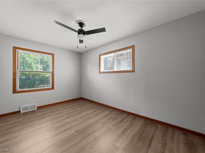 4690 W 11th Street, Cleveland, OH 44109 Photo 25