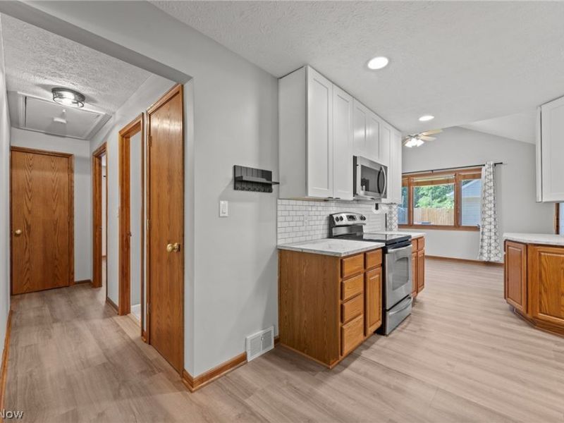 4690 W 11th Street, Cleveland, OH 44109 Photo 7