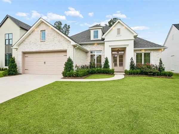 4212 CYPRESS POINT Drive, Covington, LA 70433