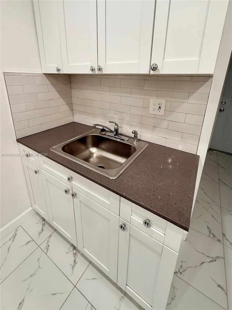 26741 SW 139th Ave , Unit B, Homestead, FL 33032 Photo