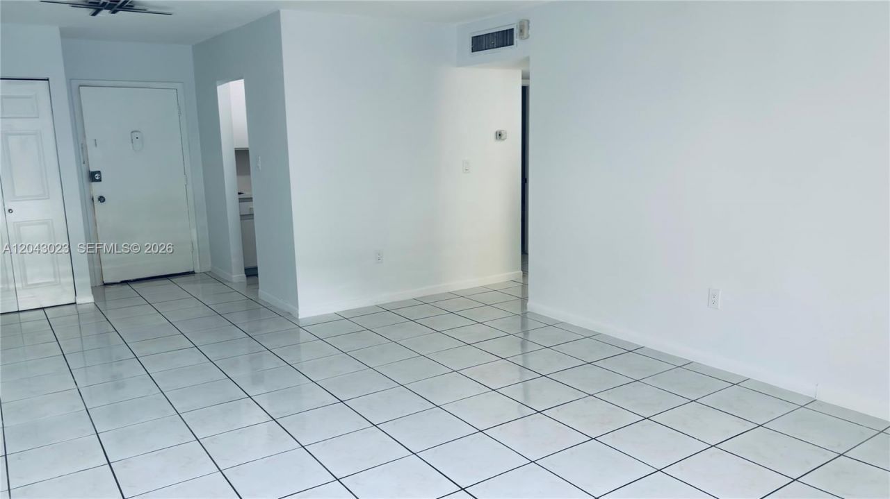 13710 SW 90th Ave, Unit 4, Miami, FL 33176 Photo