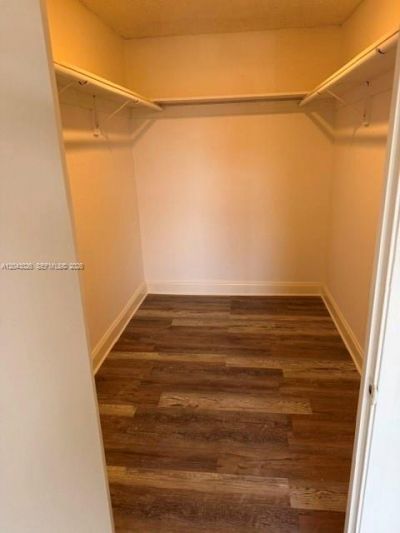 8405 NW 8th St , Unit 303, Miami, FL 33126 Photo