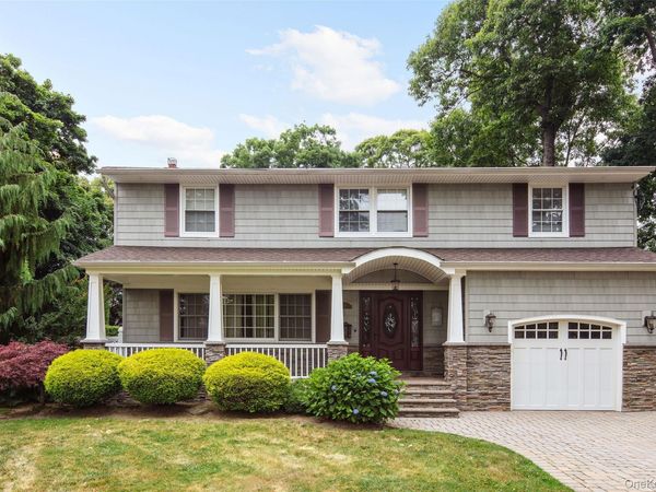 1390 Poulson Street , Wantagh, NY 11793