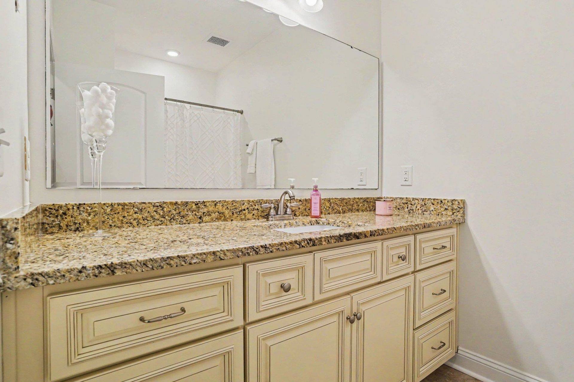 130 Puffin Dr. Photo 13