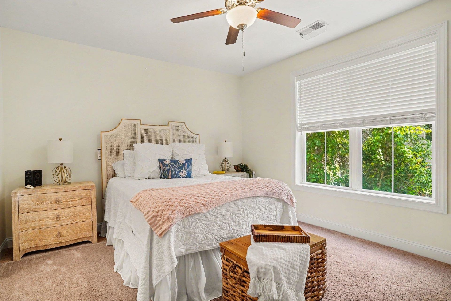 130 Puffin Dr. Photo 9