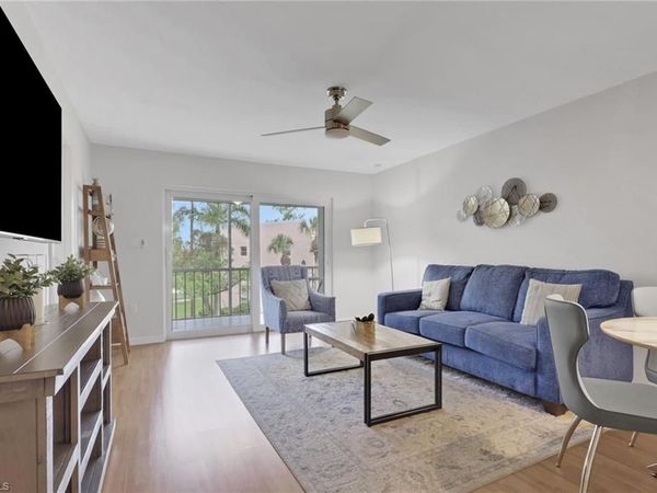 170 Turtle Lake CT, Unit 309, NAPLES, FL 34105