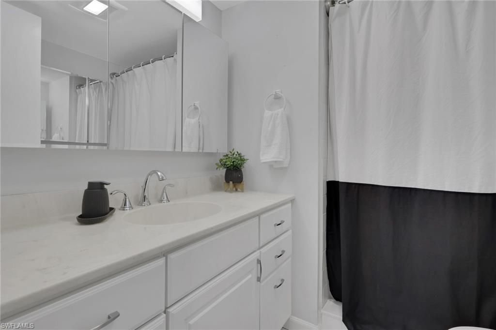 170 Turtle Lake Ct, Unit 309, Naples, FL 34105 Photo