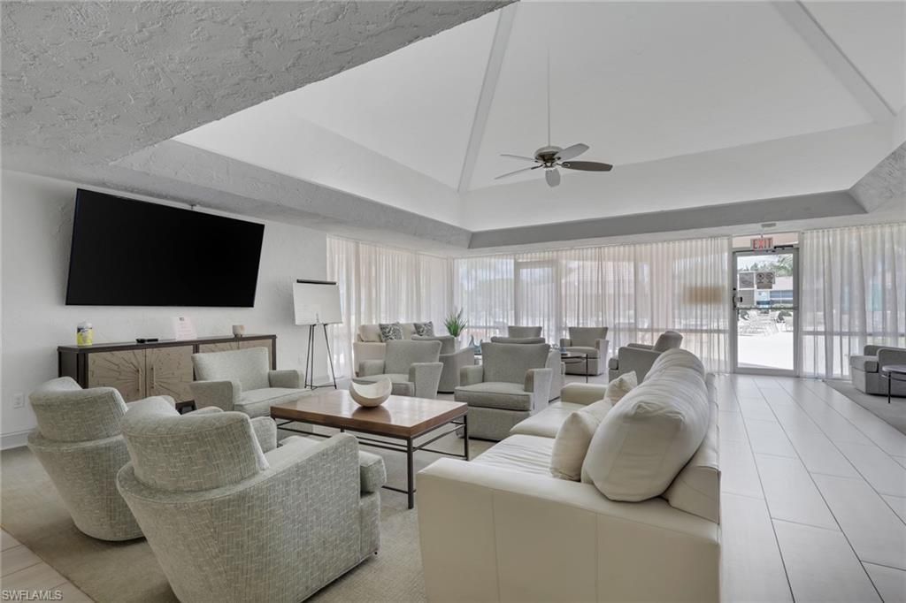 170 Turtle Lake Ct, Unit 309, Naples, FL 34105 Photo