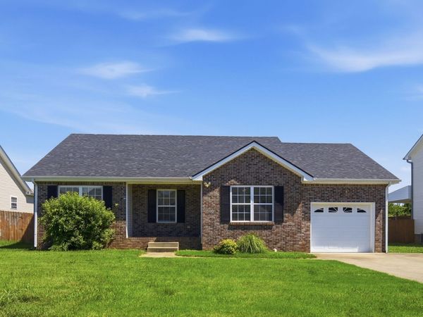 1821 Abrams Rd , Clarksville, TN 37042