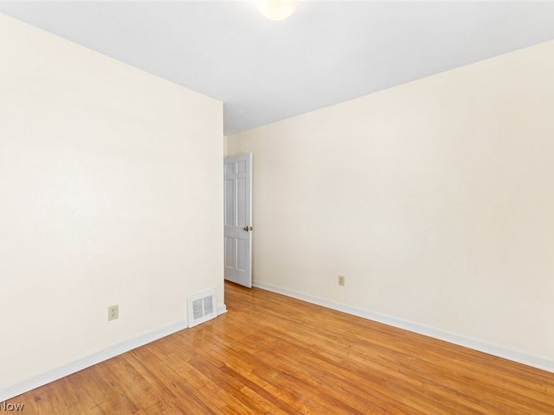 2585 25th Street, Cuyahoga Falls, OH 44223 Photo 16