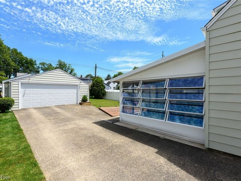2585 25th Street, Cuyahoga Falls, OH 44223 Photo 36