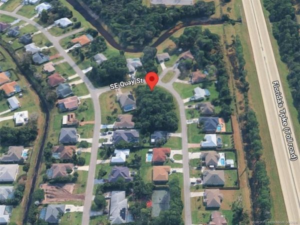 3300 SE Quay Street , Port St Lucie, FL 34984