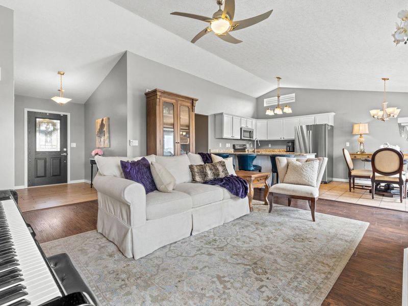 3326 Falling Brook Way, Burlington, KY 41005 Photo 4