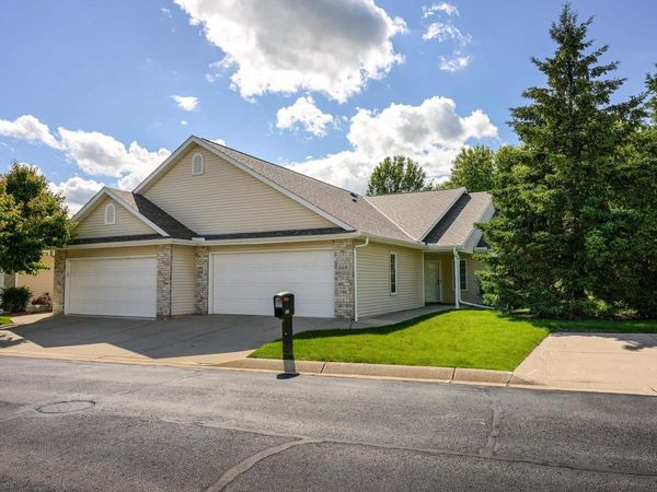 669 Springbrook Circle, Deforest, WI 53532
