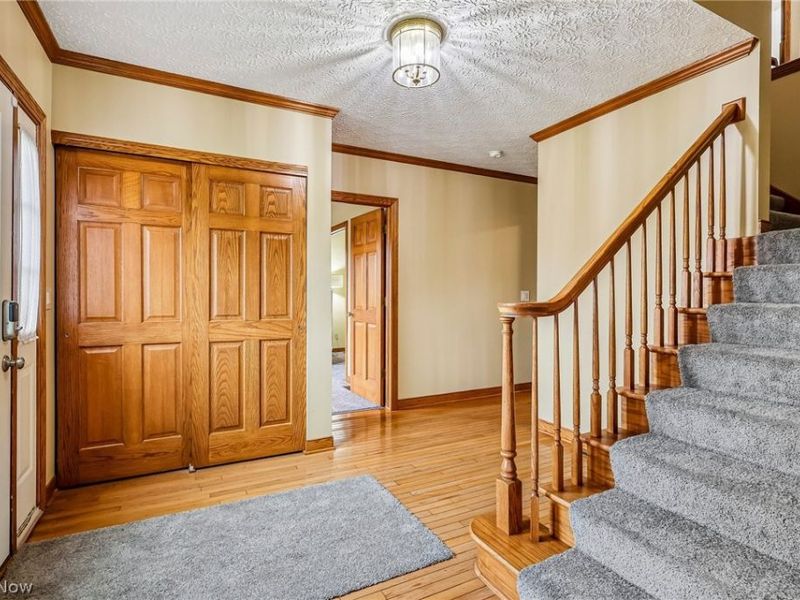 7309 Winchester Drive, Solon, OH 44139 Photo 4