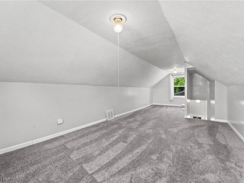 33 Parkway Boulevard, Alliance, OH 44601 Photo 27