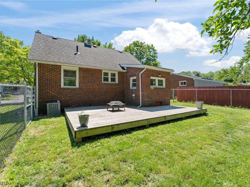 33 Parkway Boulevard, Alliance, OH 44601 Photo 7